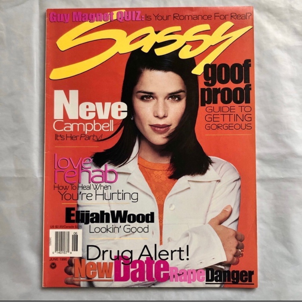 Vintage 90s June 1996 Sassy Magazine Neve Campbell